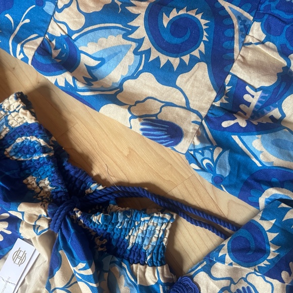 House of Harlow 1960 Maxi Skirt and Top Set - Picture 5 of 7